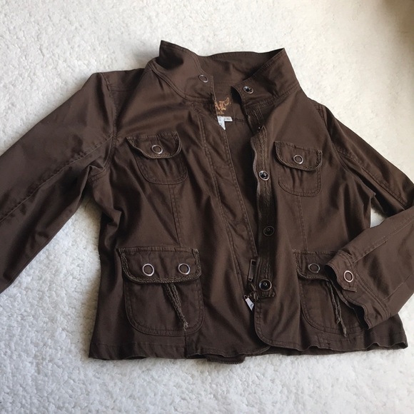 Super stylish brown jacket - Picture 1 of 8